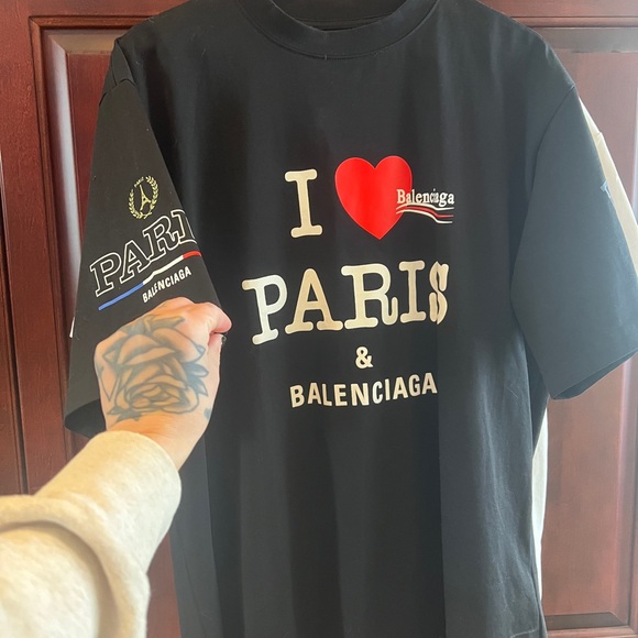 Balenciaga Other - Balenciaga Black T-Shirt with Paris Motif
